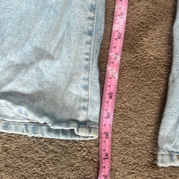 WILD FABLE Highest Rise Flare Ripped Jeans - Picture 6 of 9